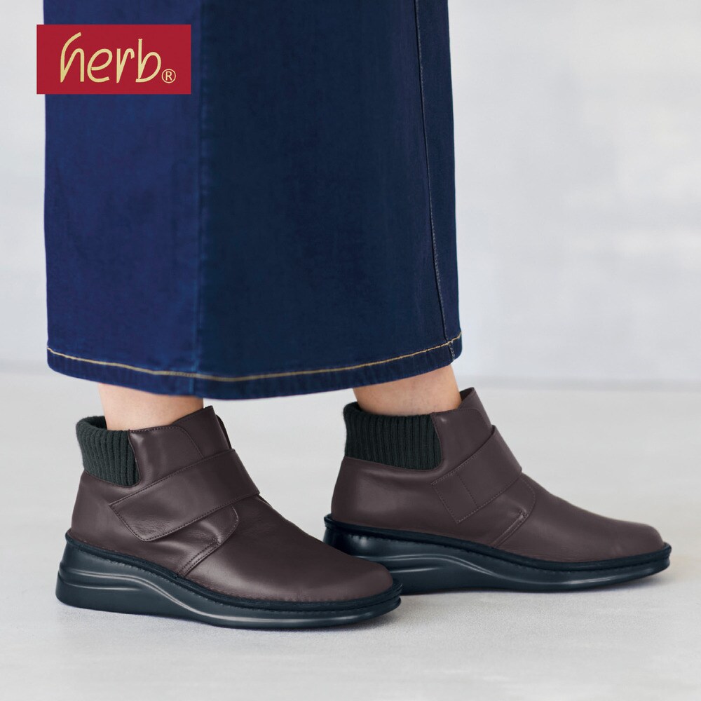 【ハーブ/herb】がばっと開く牛革ショートブーツ