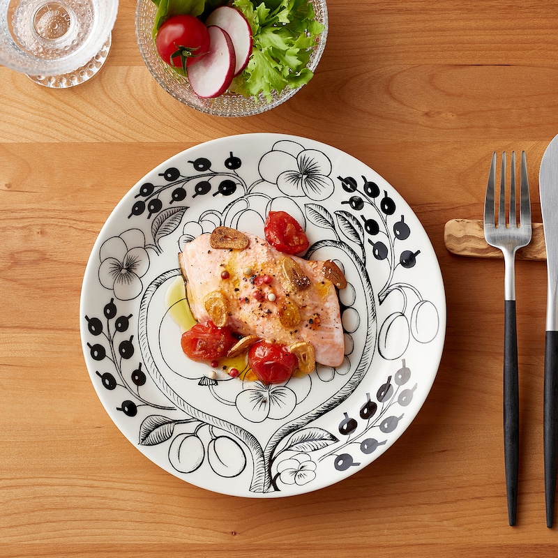 トースト、パスタやカレーなどにも使える万能サイズ「プレート21cm」