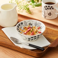 一人分のヨーグルトやスープにぴったりな「ボウル13cm」