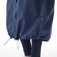 裾が絞れるのですり上がりにくい