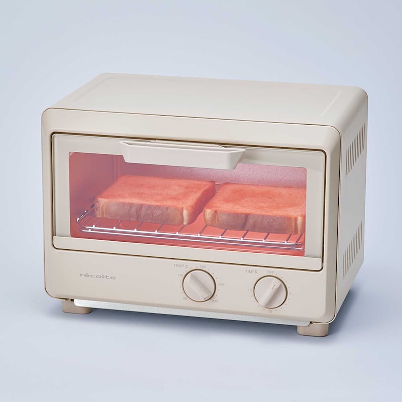 上下に設置された石英管ヒーターは最大1000W！ト―スト２枚が約３～４分で焼きあがる
