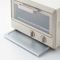お手入れ時に便利なパンくず受け皿付き