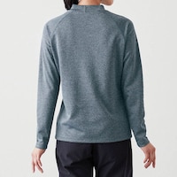 モデル身長164cm／Mサイズ着用