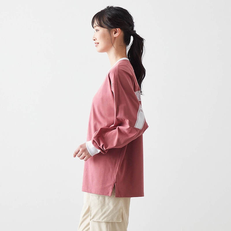 モデル身長164cm／Mサイズ着用