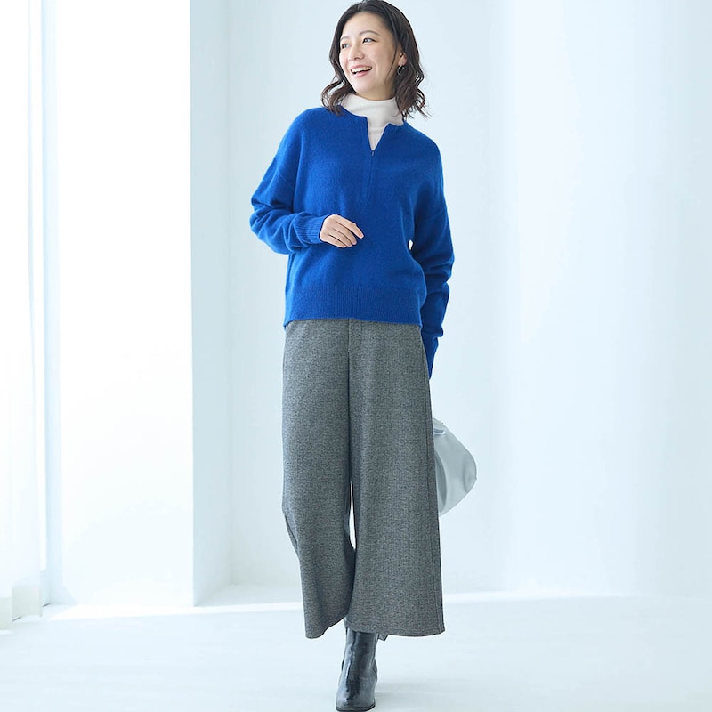 モデル身長172cm／M　オフホワイト着用