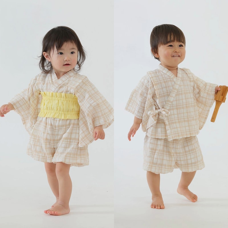 ベージュチェック着用　左）75cm・80サイズ、右）81cm・80サイズ