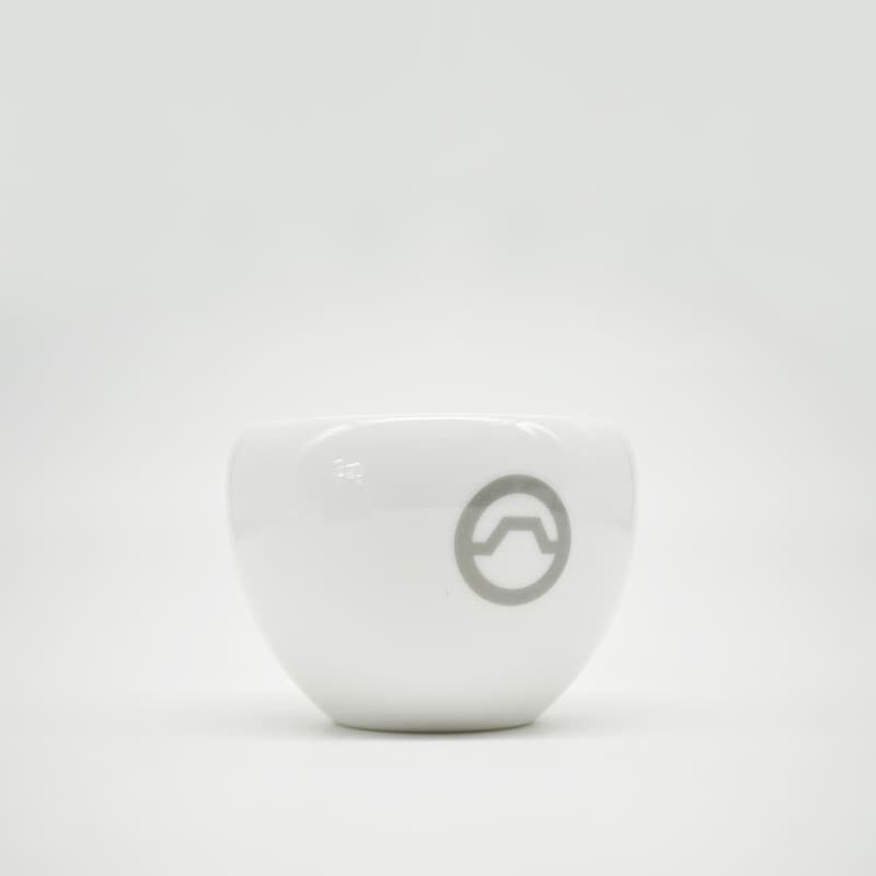 背面