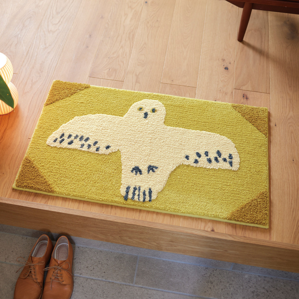 【ベルメゾン】愛らしい表情の白フクロウ玄関マット