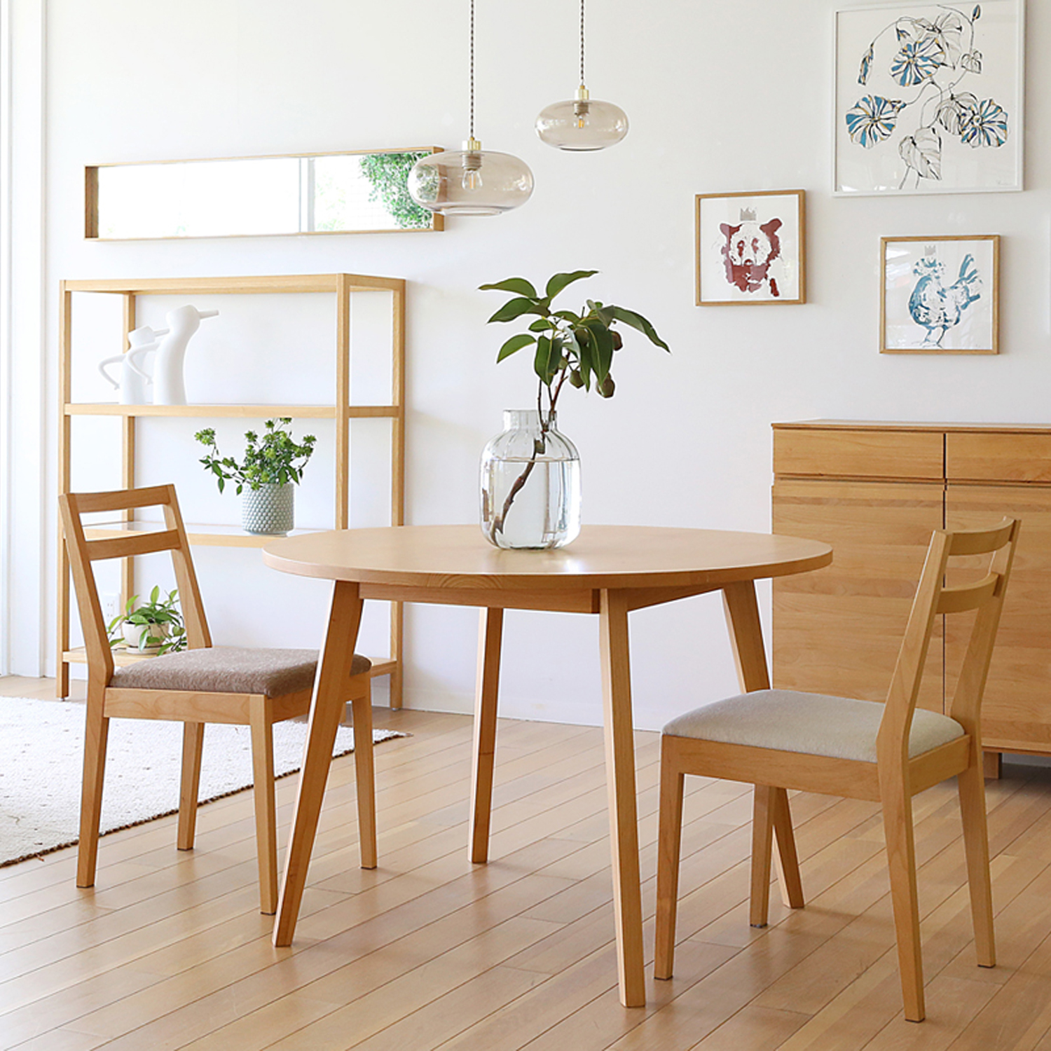 【受注生産】オーク無垢材の円形ダイニングテーブル【PLAIN】 <2人用/4人用>(高野木工/TAKANO MOKKOU)