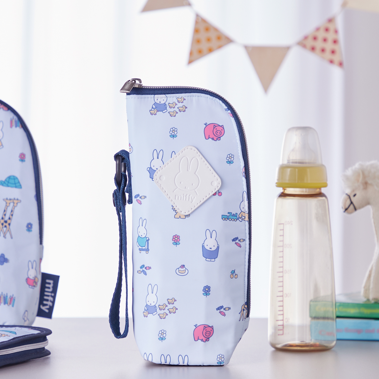 【ミッフィー/miffy】哺乳瓶ポーチ「ミッフィー」