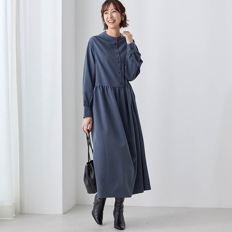モデル身長169cm／M ※写真は撮影用のため着丈+9cmになります。ワンピースのみ着用。