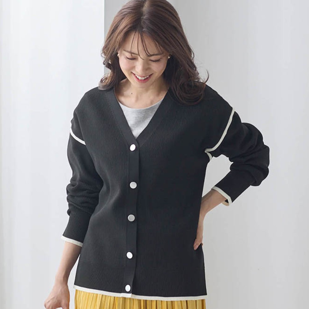 【ラ・フィット/la*fite】軽い着心地の配色使いカーディガン (LL~6L)