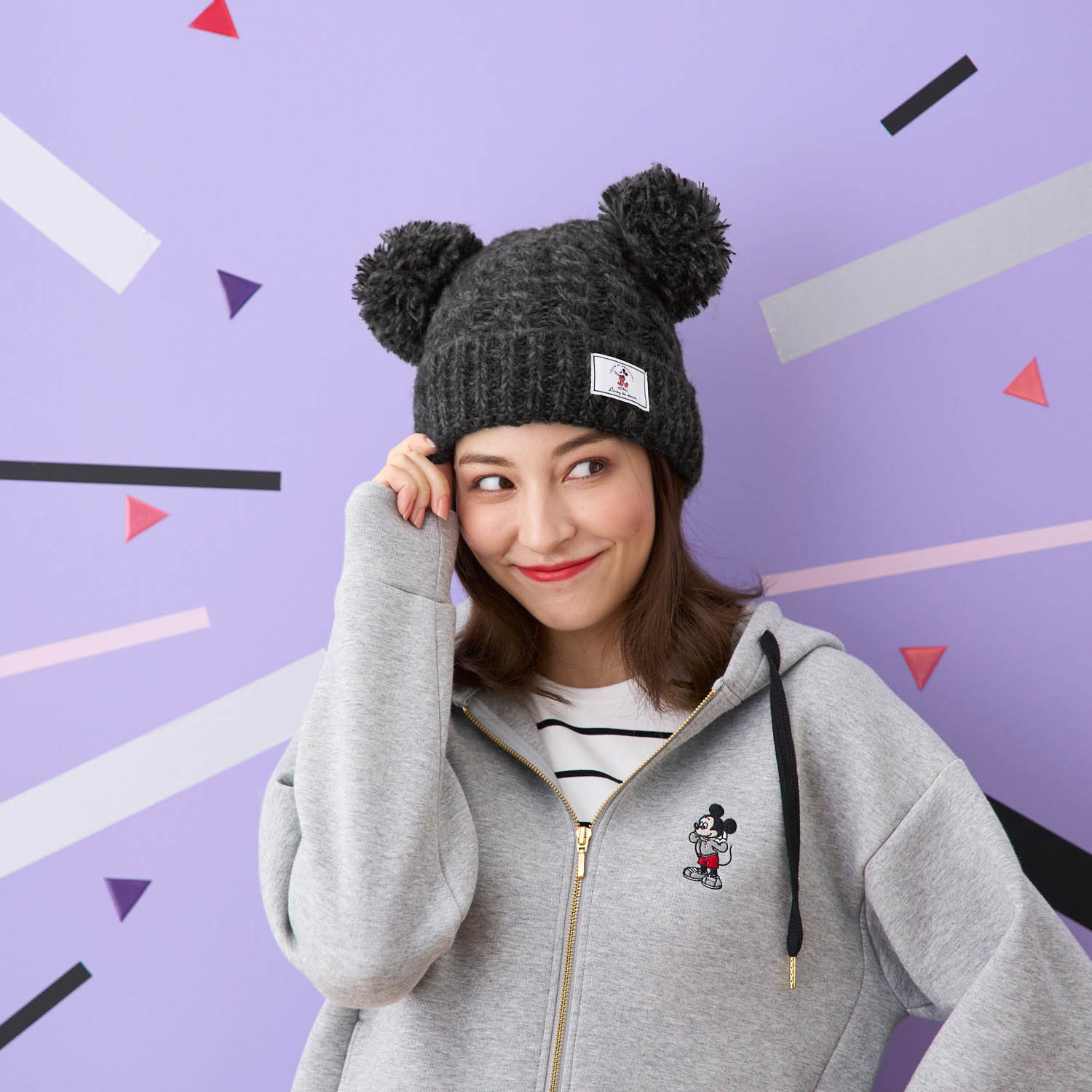 【大人用サイズ】ポンポン付きニット帽「ミッキーマウス」(ディズニー/Disney) 【大人用サイズ】ポンポン付きニット帽「ミッキーマウス」(ディズニー/Disney)