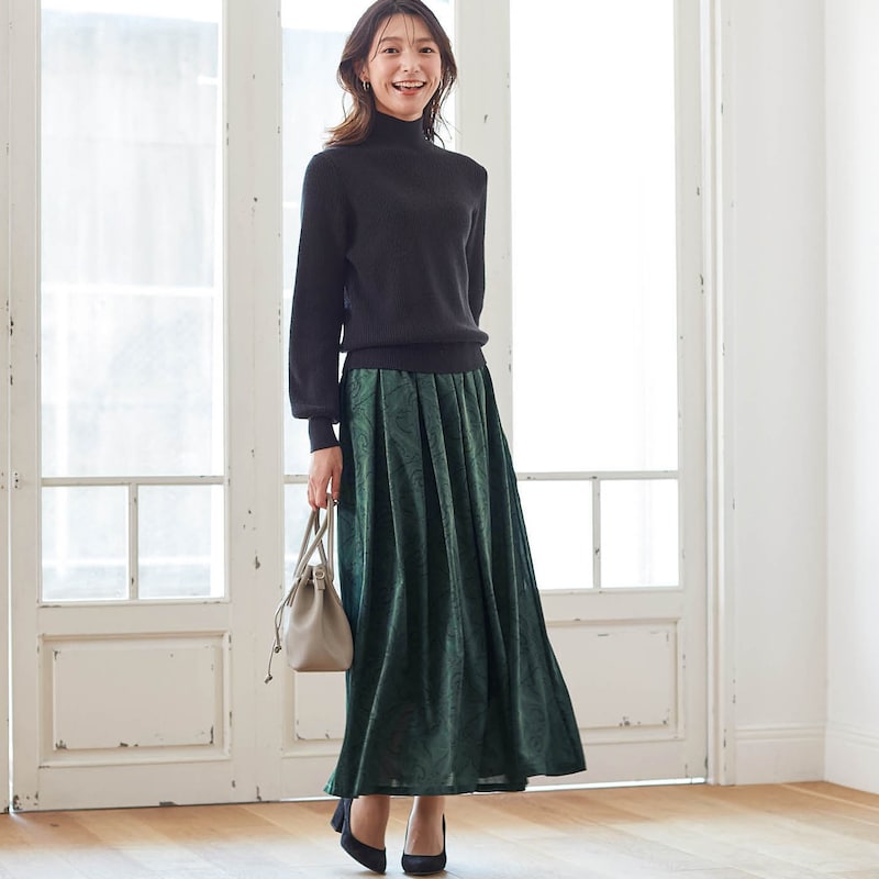 モデル身長170cm／M ※写真は撮影用のため総丈+6cmになります。