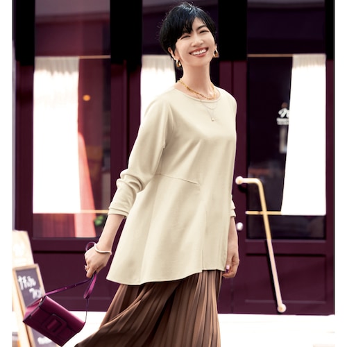 大人のきれいなシルエットカットソー