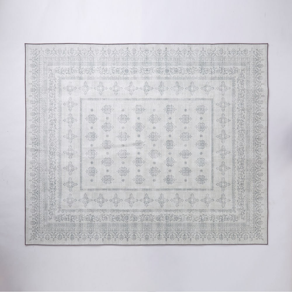 約200×240cm