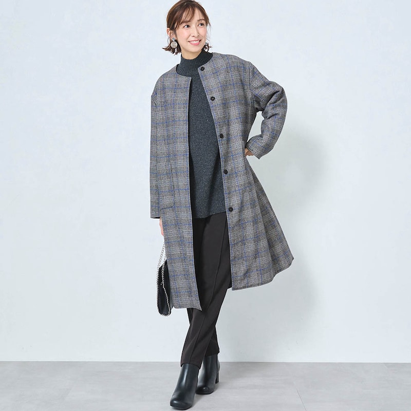 モデル身長169cm／M ※写真は撮影用のため着丈+7cmになります。
