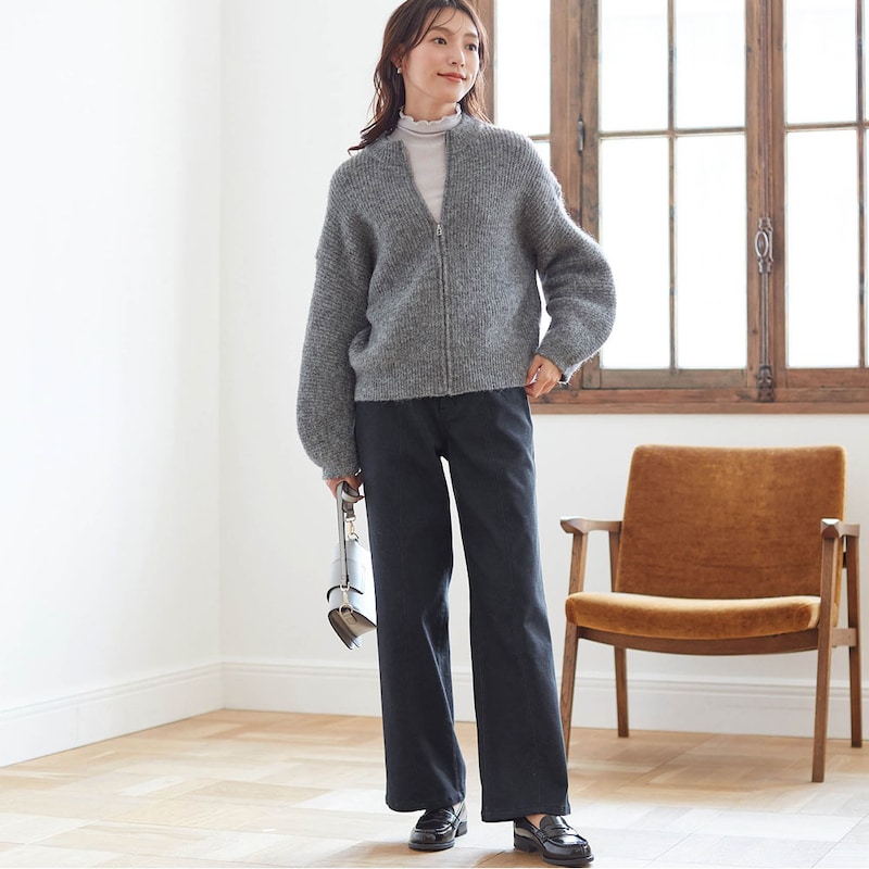 モデル身長170cm／M ※写真は撮影用のため股下+6cmになります。