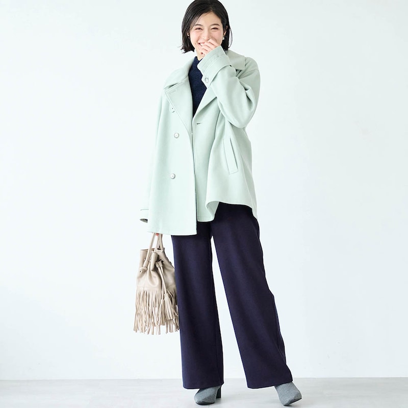 モデル身長168cm／M ※写真は撮影用のため股下+6cmになります。