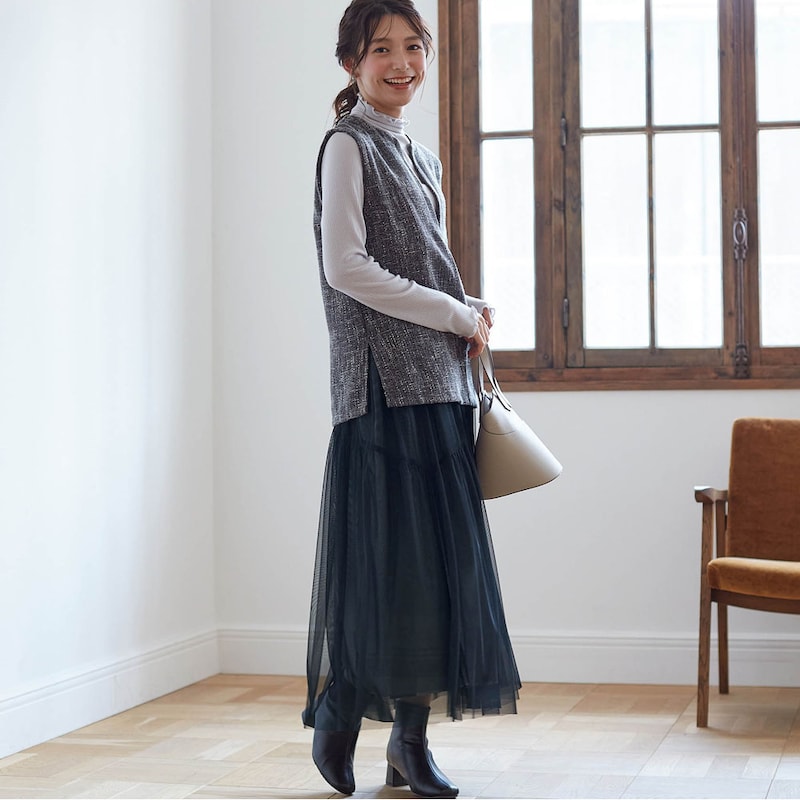 モデル身長170cm／M ※写真は撮影用のため総丈+6cmになります。