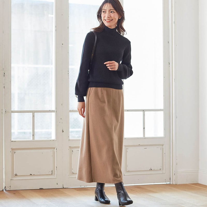 モデル身長170cm／M ※写真は撮影用のため総丈+6cmになります。