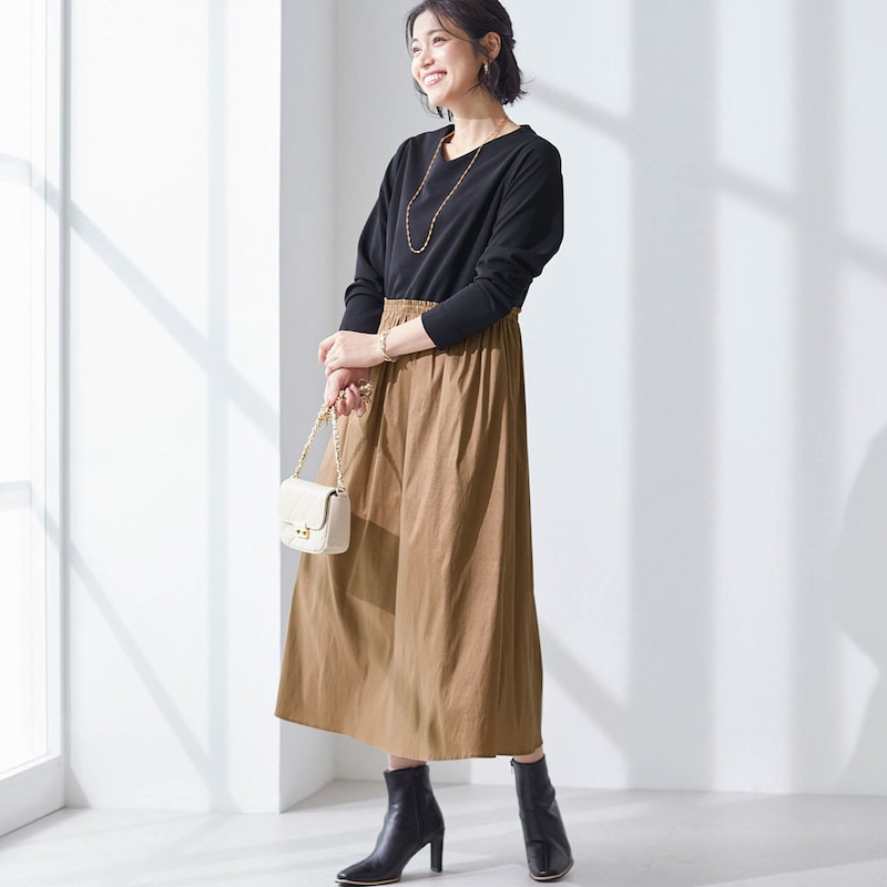 モデル身長168cm／M ※写真は撮影用のため着丈+8cmになります。