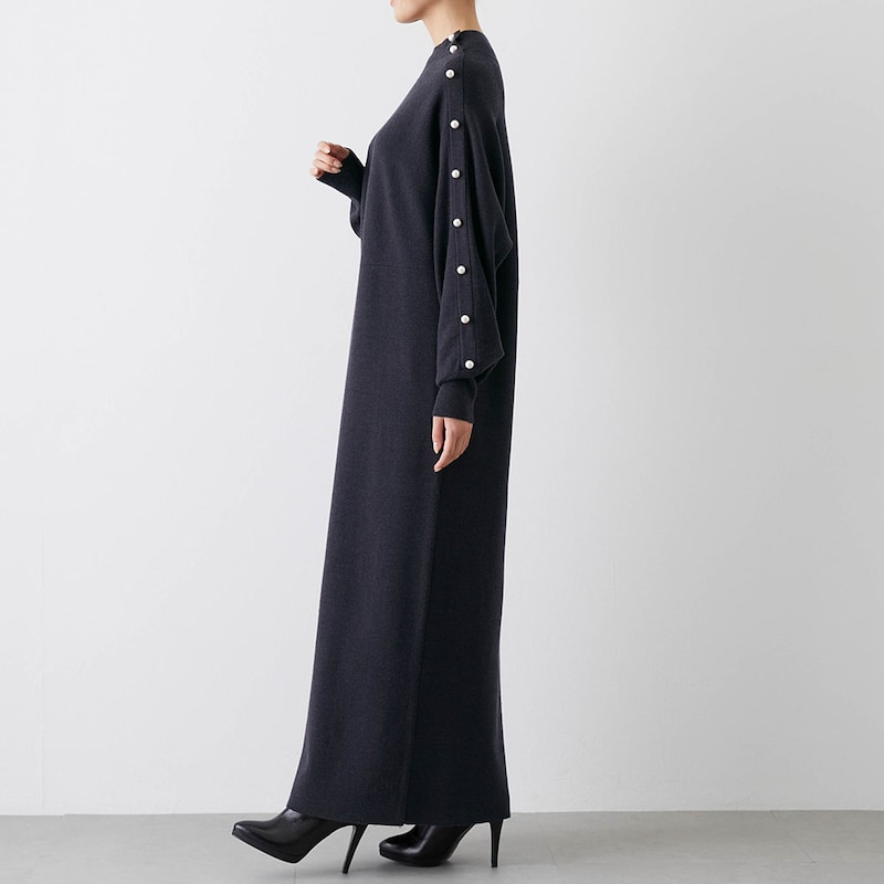 モデル身長167cm／M ※写真は撮影用のため身丈+10cmになります。
