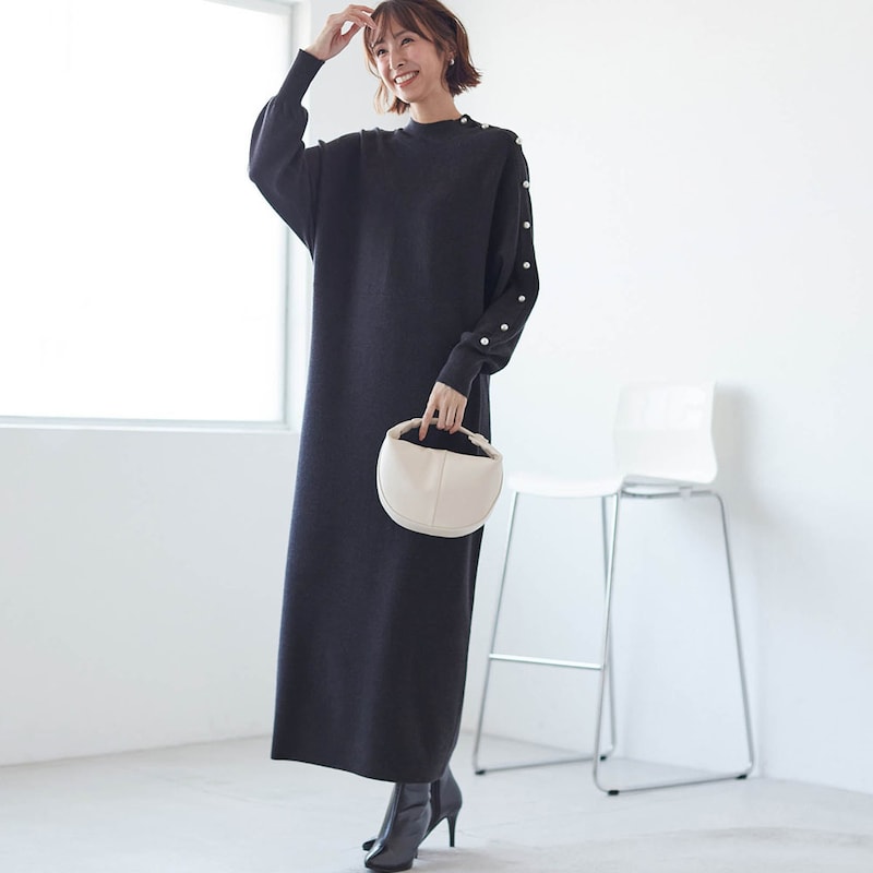 モデル身長169cm／M ※写真は撮影用のため身丈+10cmになります。