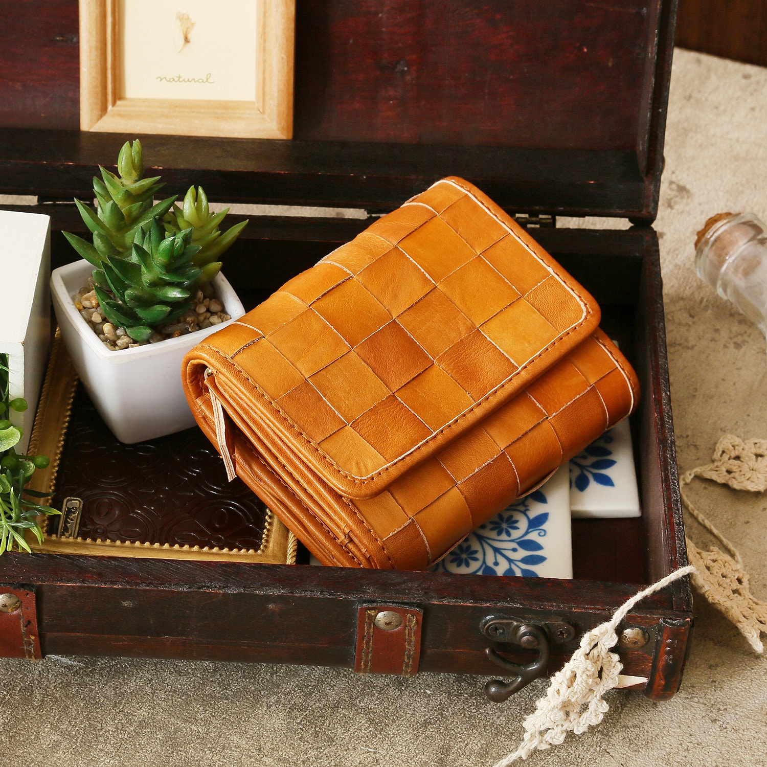 【ズッケロ/zucchero】本革メッシュ三つ折り財布【多収納】