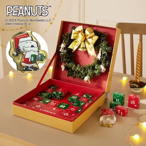 【ピーナッツ/PEANUTS】オーナメント入りアドベントカレンダー & リースセット「スヌーピー」