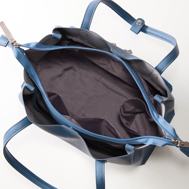 収納性が高く、荷物をスムーズに出し入れできるのが魅力