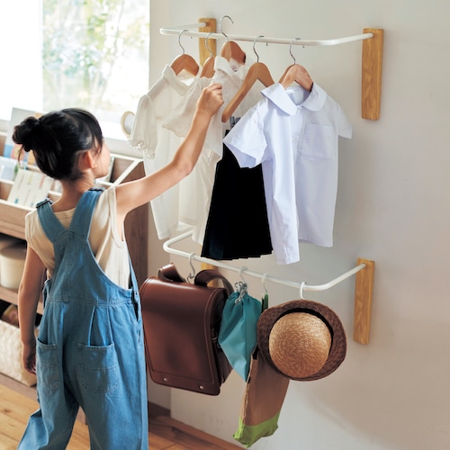 ピンで簡単設置 どこでも壁付けハンガーバー「WALL FREE」（BELLE MAISON DAYS）