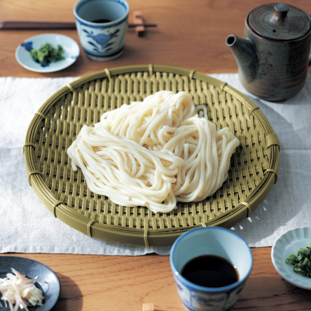 【ベルメゾン】洗える竹編み風 丸盆ざる 【ベルメゾン】洗える竹編み風 丸盆ざる