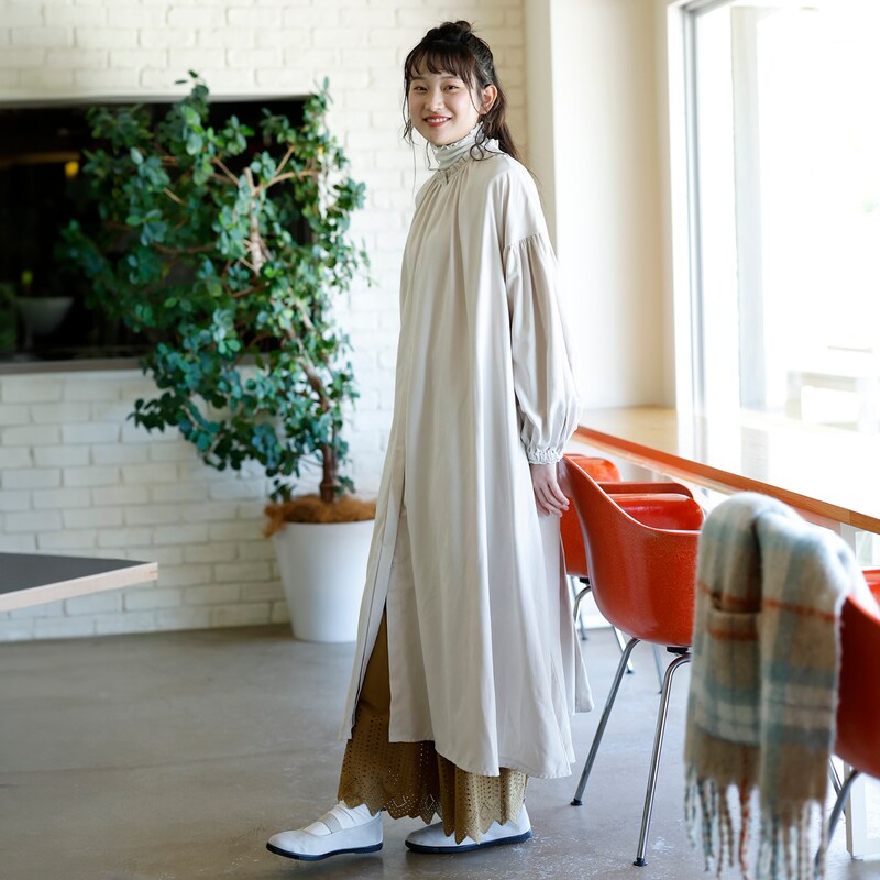 襟フリルギャザーワンピース(プリュスボルメ/＋borme)｜通販の  