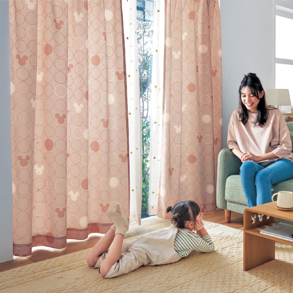 手に取りやすい♪柔らかな陽を感じるドレープカーテン「ミッキーモチーフ」(ディズニー/Disney) 手に取りやすい♪柔らかな陽を感じるドレープカーテン「ミッキーモチーフ」(ディズニー/Disney)