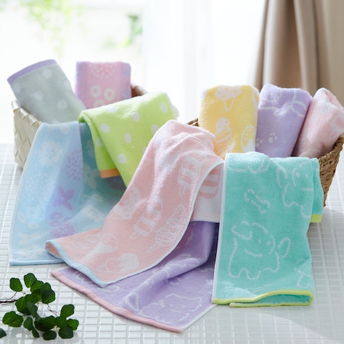 北欧調の可愛いタオルセット＜フェイスタオル2枚／バスタオル1枚＞