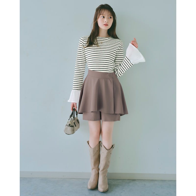 オフホワイト×ブラックボーダー／モデル身長160cm・サイズJ-M