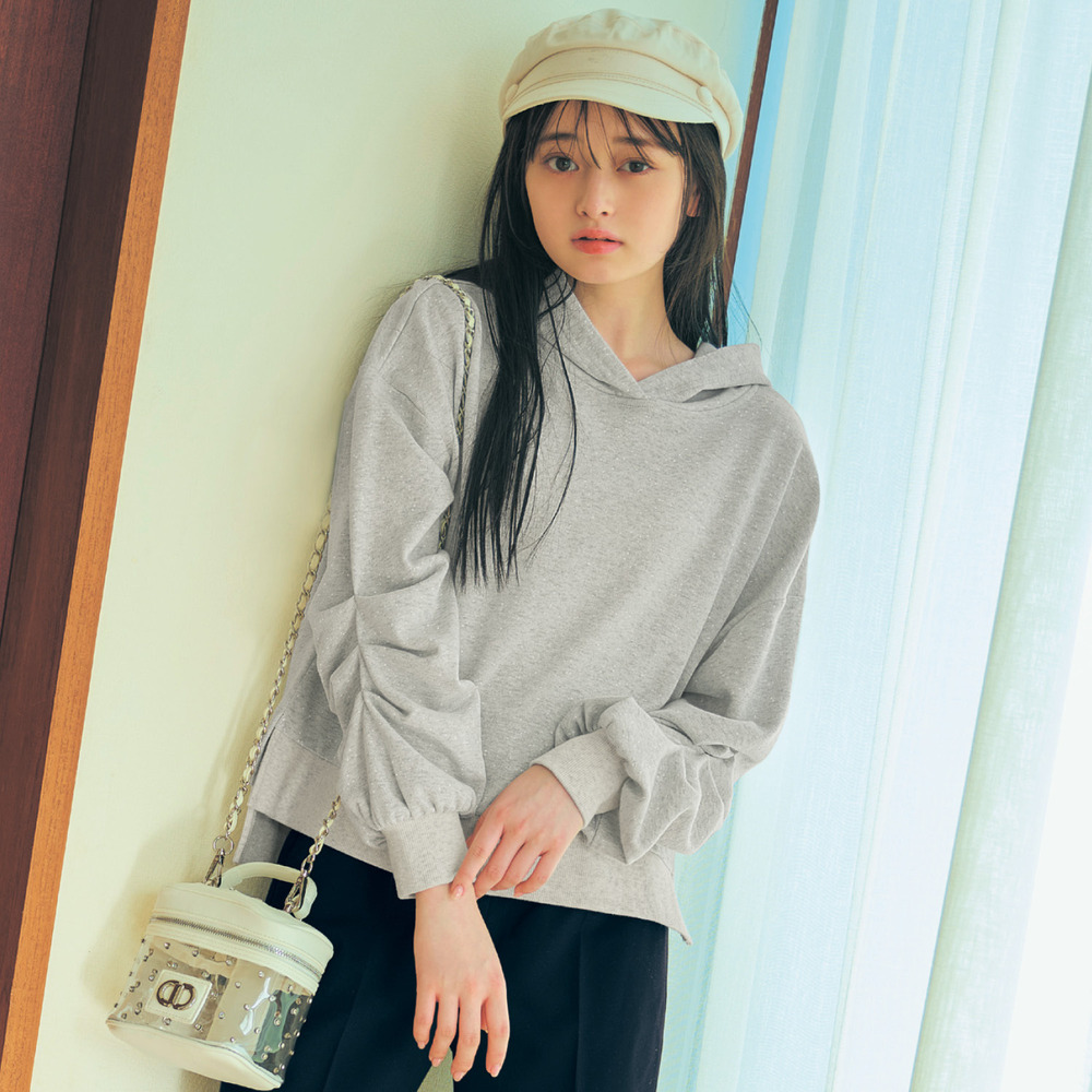 【パペル ラピス/Papel lapiz】袖タックほんのりラメ入りミニ裏毛プルパーカ 【子供服】 【パペル ラピス/Papel lapiz】袖タックほんのりラメ入りミニ裏毛プルパーカ 【子供服】