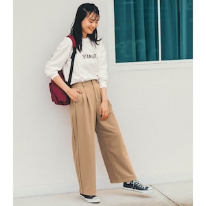 ベージュ／モデル身長164cm・サイズJ-M