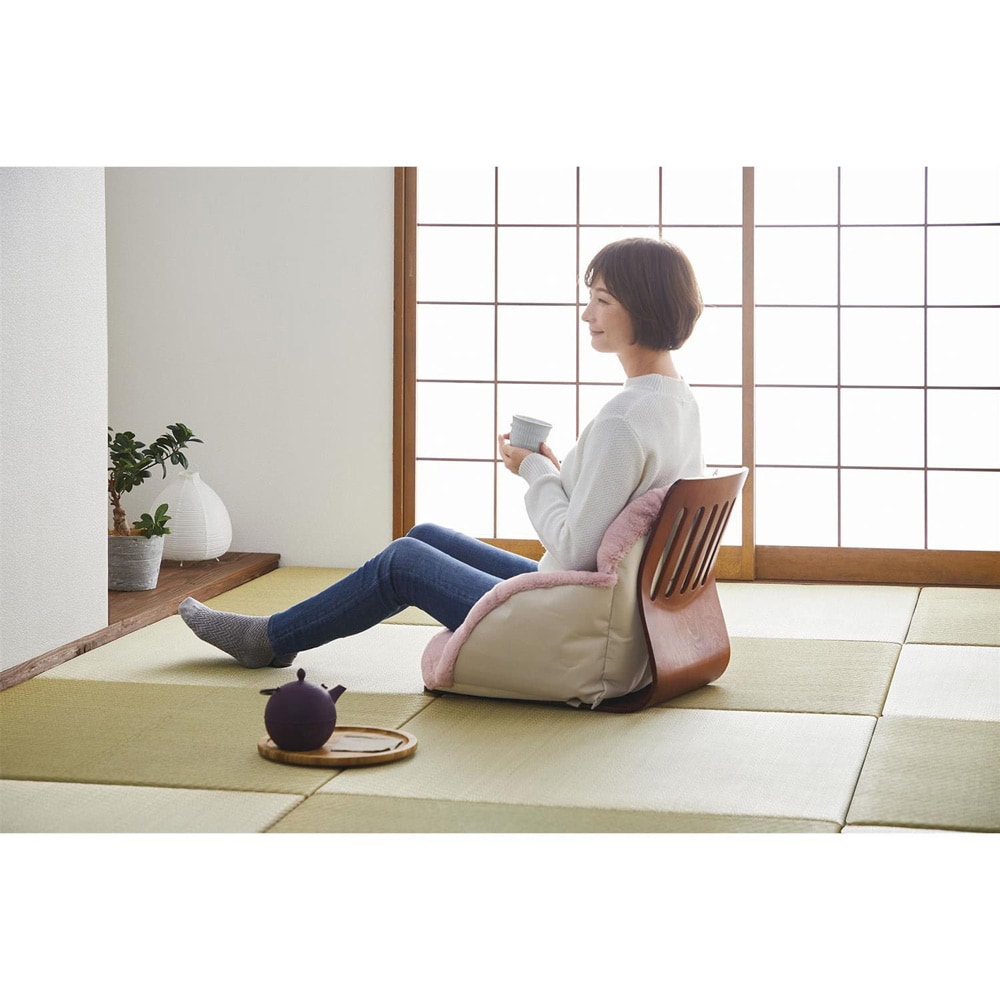 座椅子に合わせ座り心地よく