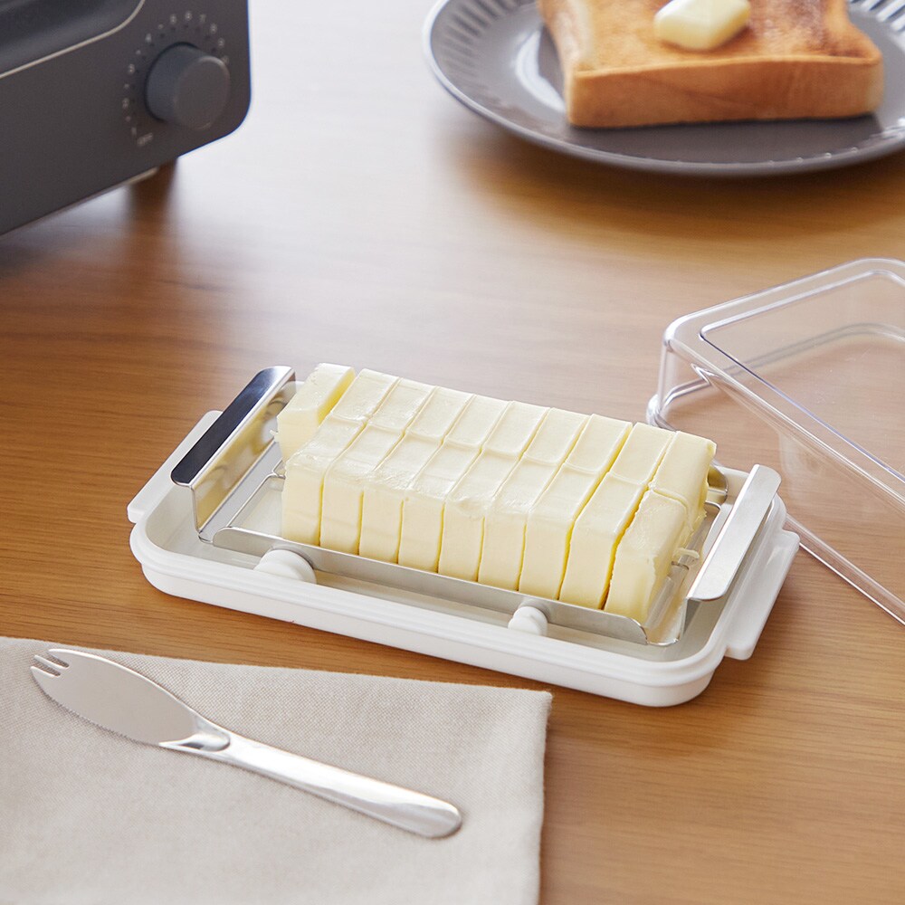 【ベルメゾン】ステンレスカッターのバターケース(バターナイフ付き) 【200gのバターを約10g×20個にカット】