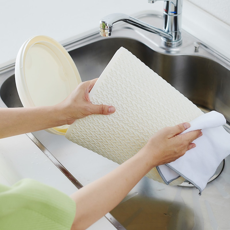汚れたら水でさっと洗えお手入れ簡単