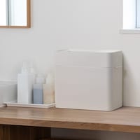 シンクやトイレなどに場所を取らないコンパクト9.5L