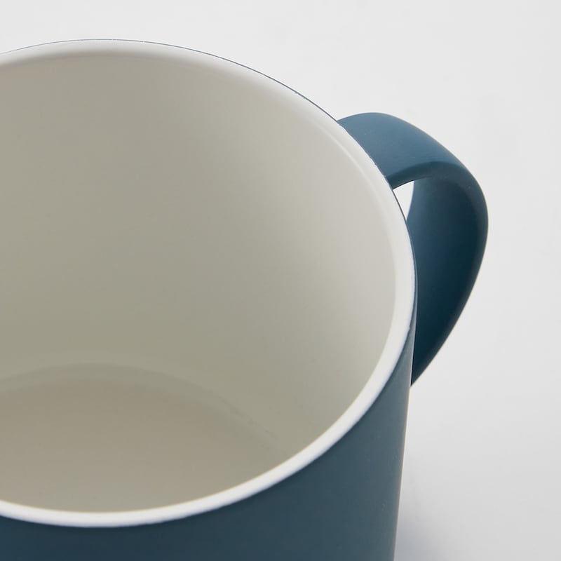 内側はセラミックコーティング