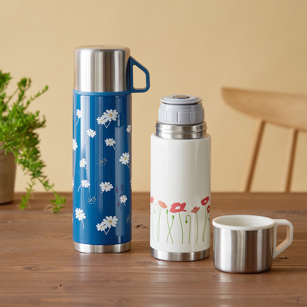 【ベルメゾン】レトロなフラワーモチーフのコップ付ボトル 【保冷/保温】 【ベルメゾン】レトロなフラワーモチーフのコップ付ボトル 【保冷/保温】