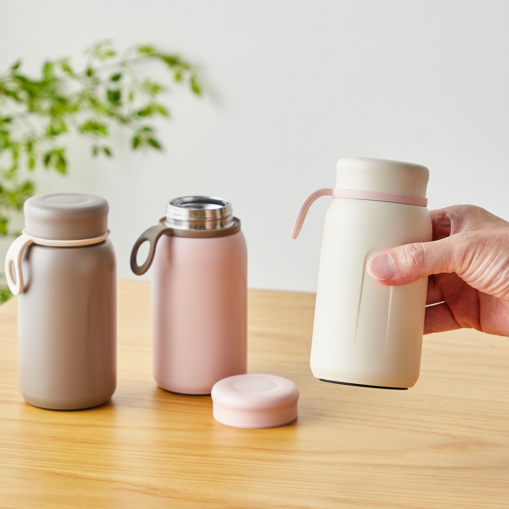 【ベルメゾン】コンパクトサイズのストラップ付きマグボトル 【保冷/保温】