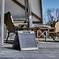 太陽光で本体充電が可能