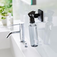 浮かせて収納する事で清潔に保てます