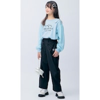 ブラック／モデル身長138.8cm・サイズ140