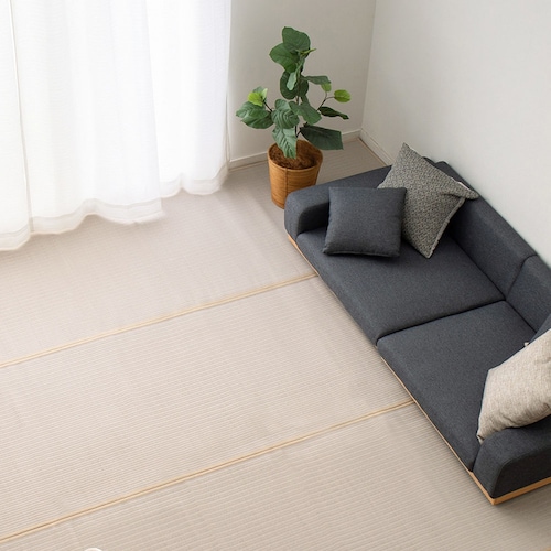 パステルカラーの洗えるい草風上敷き